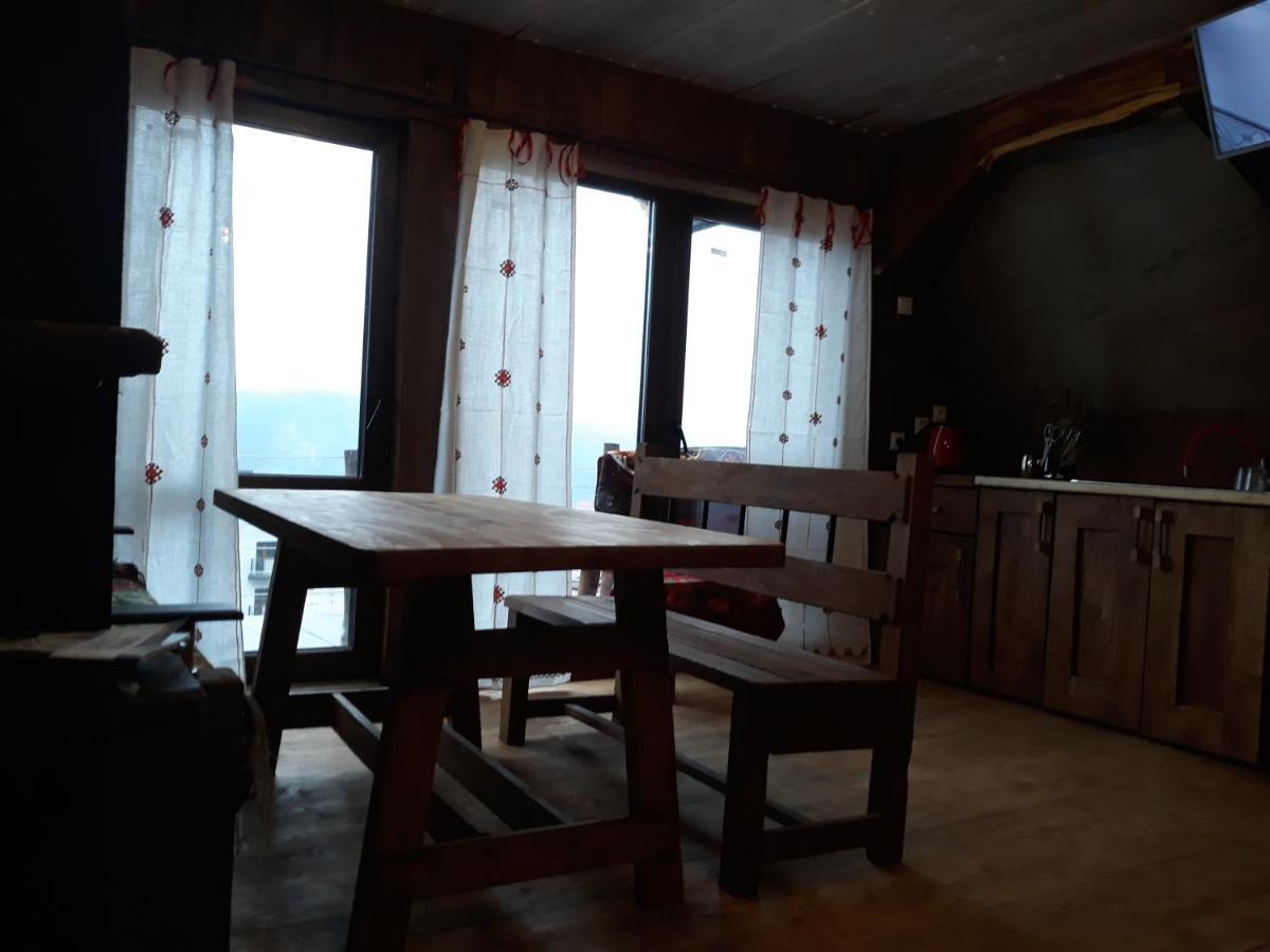 Appartement Oak House à Palyanytsya Extérieur photo