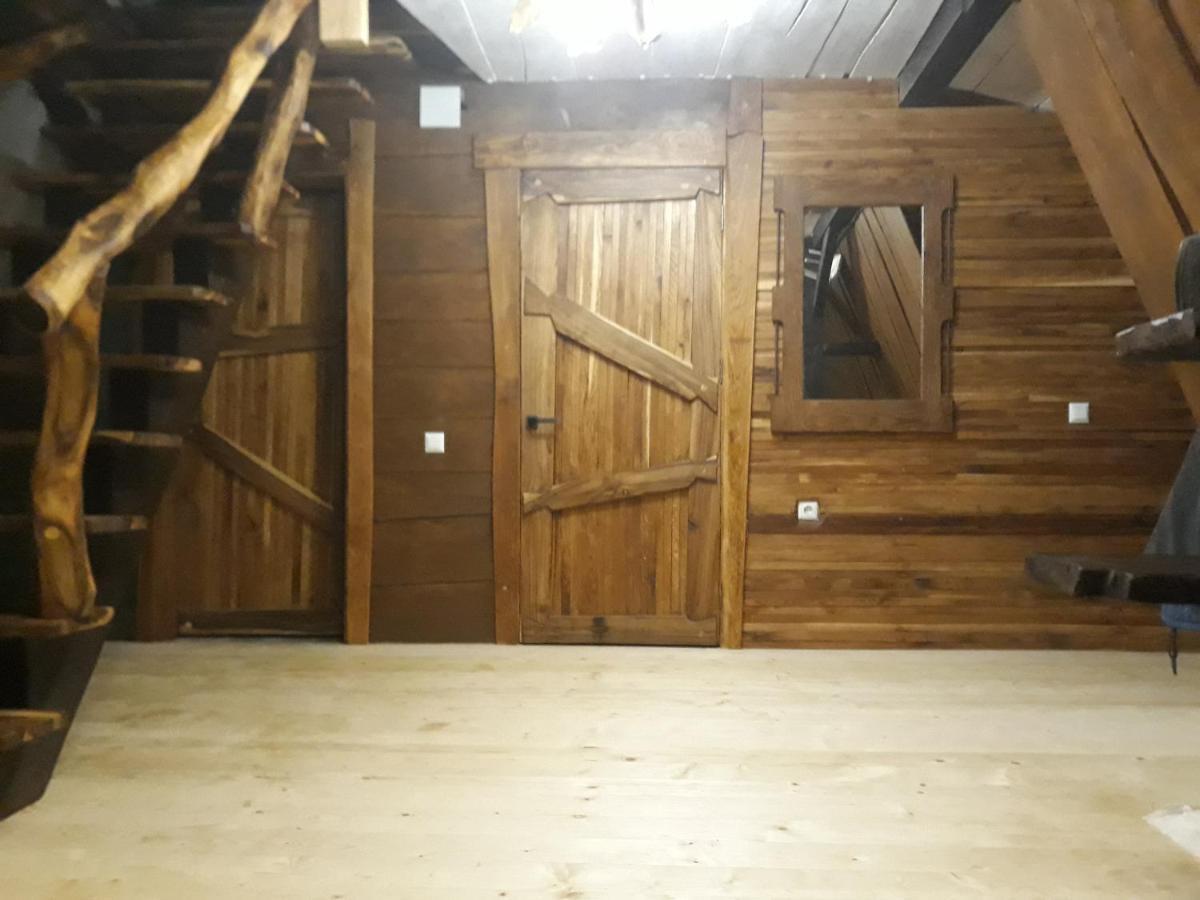 Appartement Oak House à Palyanytsya Extérieur photo